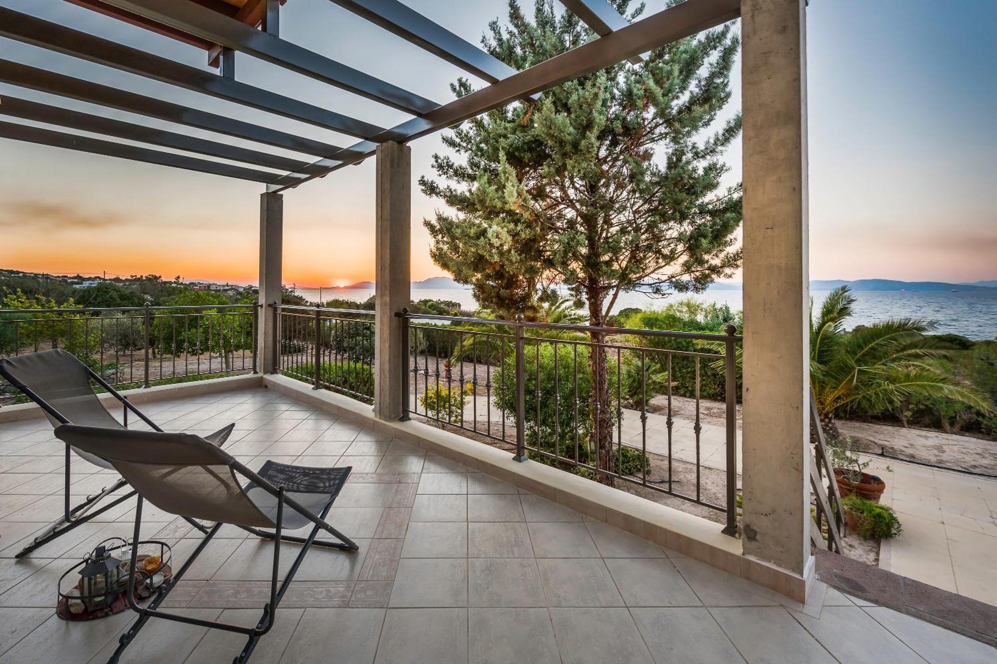 Marfaia - Villa By The Sea Agioi 外观 照片